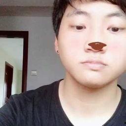 头像大叔吃瓜,笑谈世间百态